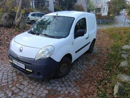 Белый Рено Кенгу, объемом двигателя 1.5 л и пробегом 385 тыс. км за 2100 $, фото 1 на Automoto.ua