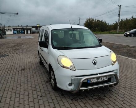 Рено Кєнгу 2010 у Новояворівськ на Automoto.ua Білий Рено Кєнгу, об'ємом двигуна 1.5 л та пробігом 258 тис. км за 6000 $, фото 1 на Automoto.ua