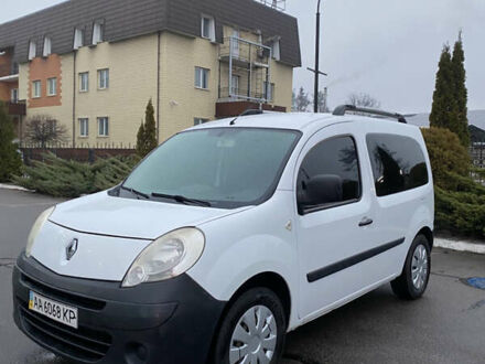 Белый Рено Кенгу, объемом двигателя 1.46 л и пробегом 314 тыс. км за 6150 $, фото 1 на Automoto.ua