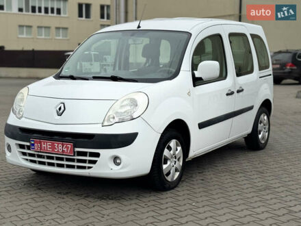 Белый Рено Кенгу, объемом двигателя 1.5 л и пробегом 250 тыс. км за 6850 $, фото 1 на Automoto.ua
