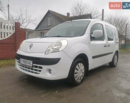 Белый Рено Кенгу, объемом двигателя 1.6 л и пробегом 151 тыс. км за 6000 $, фото 1 на Automoto.ua