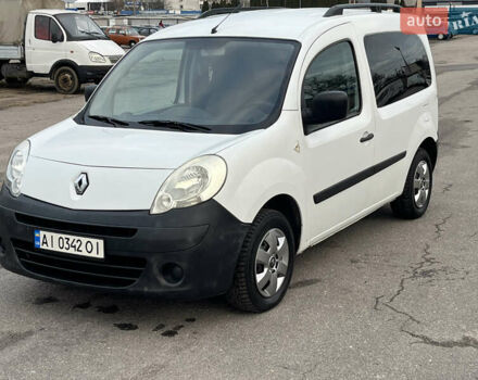 Белый Рено Кенгу, объемом двигателя 1.46 л и пробегом 290 тыс. км за 5999 $, фото 1 на Automoto.ua