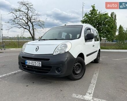 Белый Рено Кенгу, объемом двигателя 1.46 л и пробегом 389 тыс. км за 4699 $, фото 1 на Automoto.ua