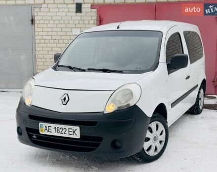 Белый Рено Кенгу, объемом двигателя 1.5 л и пробегом 275 тыс. км за 6850 $, фото 1 на Automoto.ua