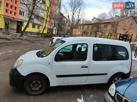 Белый Рено Кенгу, объемом двигателя 1.5 л и пробегом 265 тыс. км за 5300 $, фото 1 на Automoto.ua