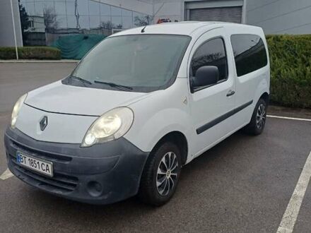 Білий Рено Кєнгу, об'ємом двигуна 1.5 л та пробігом 310 тис. км за 6300 $, фото 1 на Automoto.ua