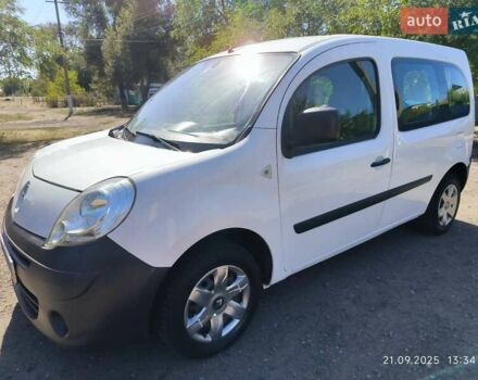 Белый Рено Кенгу, объемом двигателя 1.5 л и пробегом 183 тыс. км за 7700 $, фото 1 на Automoto.ua