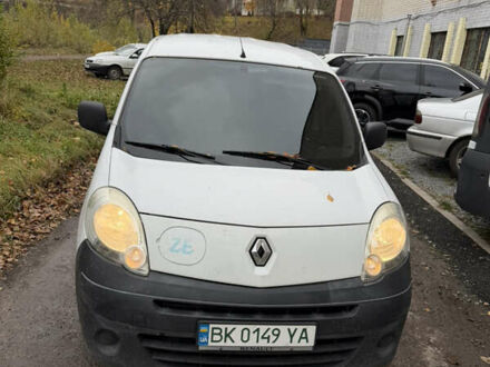 Белый Рено Кенгу, объемом двигателя 0 л и пробегом 128 тыс. км за 3000 $, фото 1 на Automoto.ua