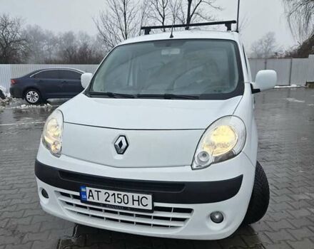 Белый Рено Кенгу, объемом двигателя 1.46 л и пробегом 285 тыс. км за 7000 $, фото 1 на Automoto.ua