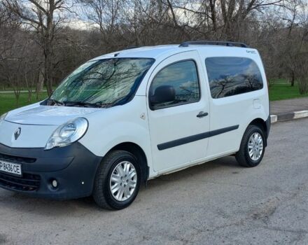 Белый Рено Кенгу, объемом двигателя 1.5 л и пробегом 200 тыс. км за 6200 $, фото 1 на Automoto.ua