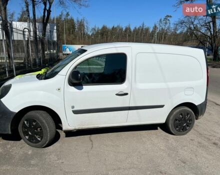 Білий Рено Кєнгу, об'ємом двигуна 0 л та пробігом 138 тис. км за 6900 $, фото 1 на Automoto.ua