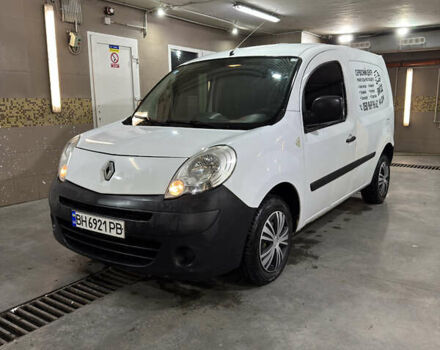 Белый Рено Кенгу, объемом двигателя 1.5 л и пробегом 273 тыс. км за 4100 $, фото 1 на Automoto.ua
