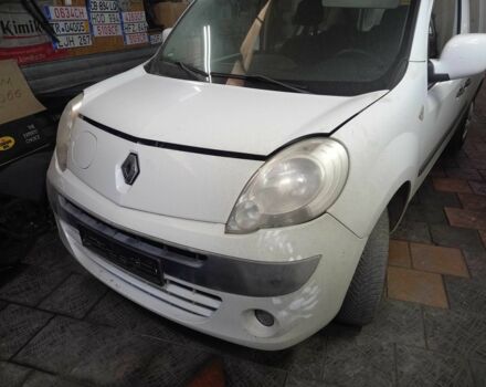 Белый Рено Кенгу, объемом двигателя 0 л и пробегом 180 тыс. км за 1500 $, фото 1 на Automoto.ua