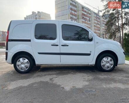 Белый Рено Кенгу, объемом двигателя 0 л и пробегом 873 тыс. км за 6000 $, фото 1 на Automoto.ua