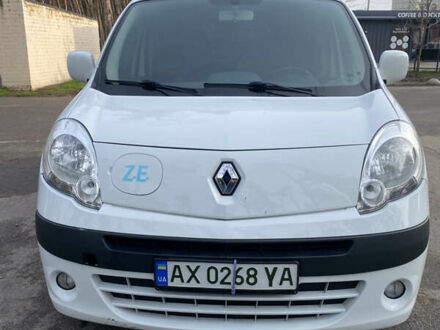 Белый Рено Кенгу, объемом двигателя 0 л и пробегом 80 тыс. км за 9000 $, фото 1 на Automoto.ua