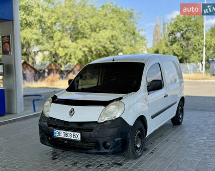 Білий Рено Кєнгу, об'ємом двигуна 1.5 л та пробігом 313 тис. км за 5300 $, фото 1 на Automoto.ua