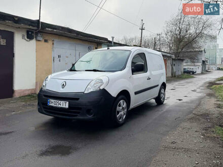 Рено Кенгу 2012 в Одессе на Automoto.ua Белый Рено Кенгу, объемом двигателя 1.5 л и пробегом 178 тыс. км за 7300 $, фото 1 на Automoto.ua