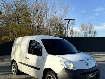 Білий Рено Кєнгу, об'ємом двигуна 1.46 л та пробігом 235 тис. км за 4000 $, фото 1 на Automoto.ua