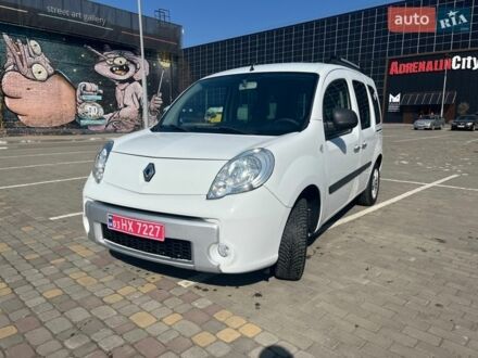 Белый Рено Кенгу, объемом двигателя 1.5 л и пробегом 238 тыс. км за 7550 $, фото 1 на Automoto.ua