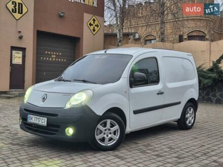 Білий Рено Кєнгу, об'ємом двигуна 1.5 л та пробігом 265 тис. км за 5999 $, фото 1 на Automoto.ua