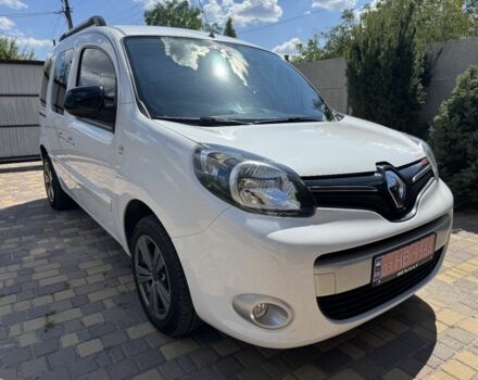 Білий Рено Кєнгу, об'ємом двигуна 0 л та пробігом 230 тис. км за 11500 $, фото 1 на Automoto.ua