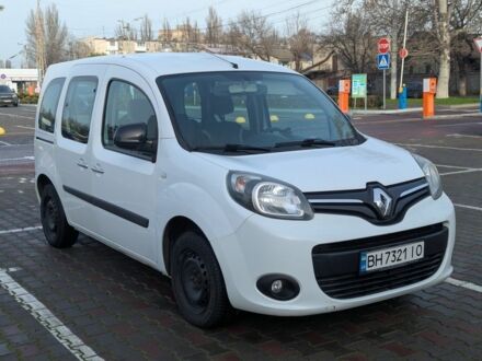Белый Рено Кенгу, объемом двигателя 1.5 л и пробегом 205 тыс. км за 7500 $, фото 1 на Automoto.ua
