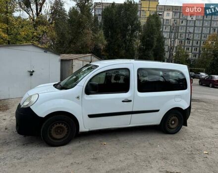 Белый Рено Кенгу, объемом двигателя 1.46 л и пробегом 252 тыс. км за 5300 $, фото 1 на Automoto.ua