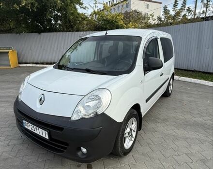 Білий Рено Кєнгу, об'ємом двигуна 1.5 л та пробігом 220 тис. км за 6710 $, фото 1 на Automoto.ua