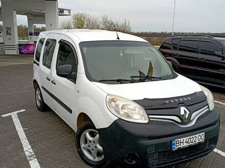 Рено Кенгу 2013 в Одессе на Automoto.ua Белый Рено Кенгу, объемом двигателя 1.5 л и пробегом 230 тыс. км за 6700 $, фото 1 на Automoto.ua