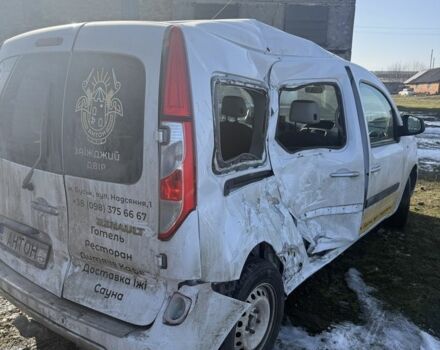 Білий Рено Кєнгу, об'ємом двигуна 1.5 л та пробігом 350 тис. км за 6500 $, фото 1 на Automoto.ua