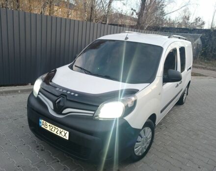 Белый Рено Кенгу, объемом двигателя 1.5 л и пробегом 244 тыс. км за 9999 $, фото 1 на Automoto.ua