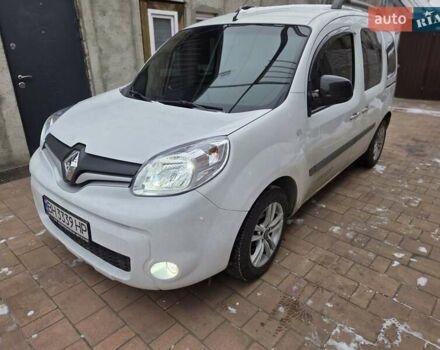 Білий Рено Кєнгу, об'ємом двигуна 1.5 л та пробігом 247 тис. км за 9000 $, фото 1 на Automoto.ua