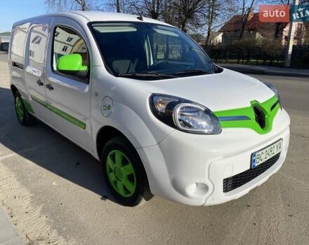 Білий Рено Кєнгу, об'ємом двигуна 0 л та пробігом 60 тис. км за 7249 $, фото 1 на Automoto.ua