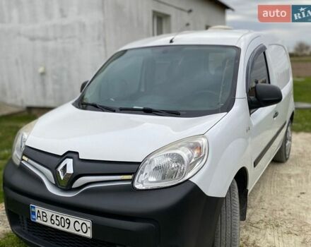Белый Рено Кенгу, объемом двигателя 1.46 л и пробегом 168 тыс. км за 8500 $, фото 1 на Automoto.ua