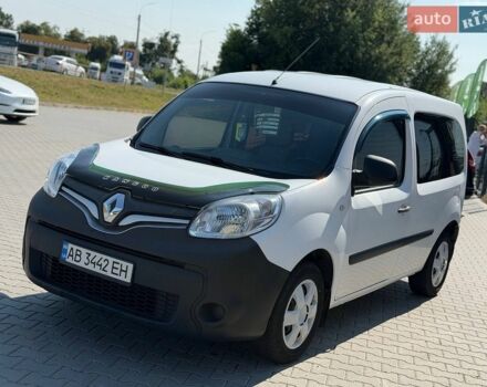 Белый Рено Кенгу, объемом двигателя 1.46 л и пробегом 261 тыс. км за 7900 $, фото 1 на Automoto.ua