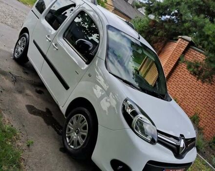 Белый Рено Кенгу, объемом двигателя 1.5 л и пробегом 234 тыс. км за 10700 $, фото 1 на Automoto.ua