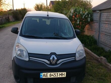 Білий Рено Кєнгу, об'ємом двигуна 1.5 л та пробігом 70 тис. км за 9500 $, фото 1 на Automoto.ua