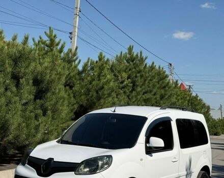 Білий Рено Кєнгу, об'ємом двигуна 1.46 л та пробігом 220 тис. км за 7399 $, фото 1 на Automoto.ua