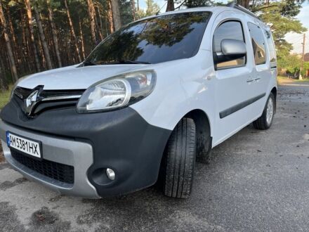 Белый Рено Кенгу, объемом двигателя 0 л и пробегом 250 тыс. км за 9700 $, фото 1 на Automoto.ua