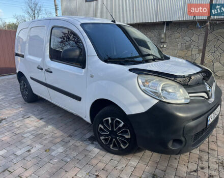 Белый Рено Кенгу, объемом двигателя 1.46 л и пробегом 328 тыс. км за 6800 $, фото 1 на Automoto.ua