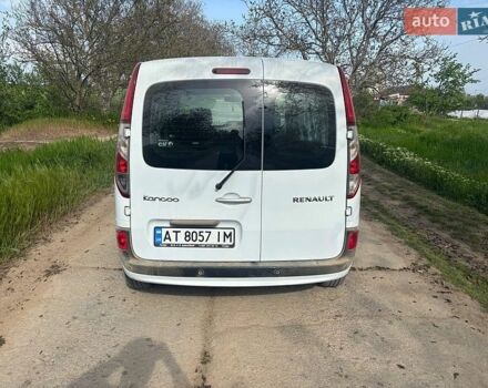 Белый Рено Кенгу, объемом двигателя 1.5 л и пробегом 223 тыс. км за 11200 $, фото 1 на Automoto.ua