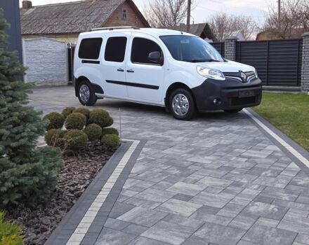 Белый Рено Кенгу, объемом двигателя 1.5 л и пробегом 199 тыс. км за 11400 $, фото 1 на Automoto.ua