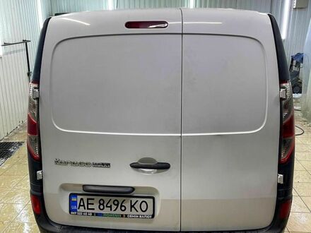 Білий Рено Кєнгу, об'ємом двигуна 1.5 л та пробігом 244 тис. км за 9500 $, фото 1 на Automoto.ua