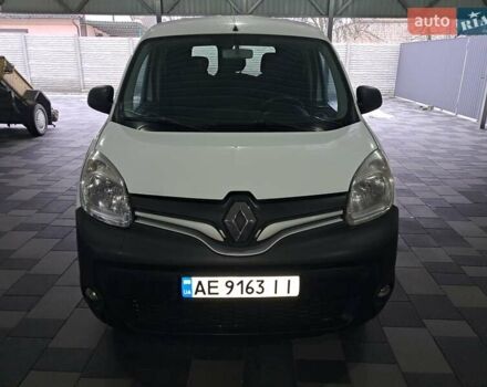 Білий Рено Кєнгу, об'ємом двигуна 1.5 л та пробігом 180 тис. км за 7200 $, фото 1 на Automoto.ua