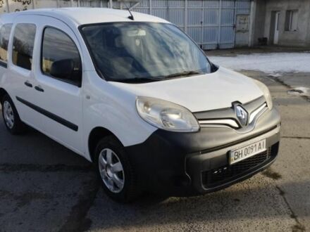 Белый Рено Кенгу, объемом двигателя 1.5 л и пробегом 320 тыс. км за 9000 $, фото 1 на Automoto.ua
