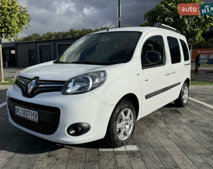 Белый Рено Кенгу, объемом двигателя 1.5 л и пробегом 235 тыс. км за 10900 $, фото 1 на Automoto.ua