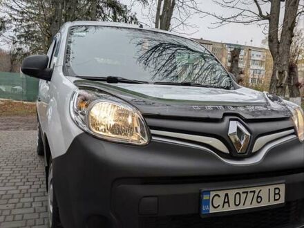 Білий Рено Кєнгу, об'ємом двигуна 1.5 л та пробігом 228 тис. км за 6000 $, фото 1 на Automoto.ua