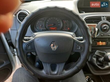 Рено Кєнгу 2016 у Кривому Розі на Automoto.ua Білий Рено Кєнгу, об'ємом двигуна 1.46 л та пробігом 183 тис. км за 8600 $, фото 1 на Automoto.ua