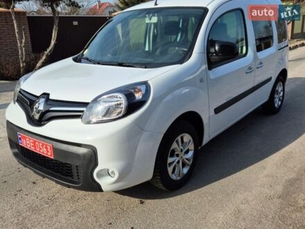 Білий Рено Кєнгу, об'ємом двигуна 1.5 л та пробігом 182 тис. км за 11850 $, фото 1 на Automoto.ua