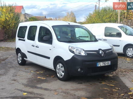 Рено Кенгу 2019 в Новых Санжарах на Automoto.ua Белый Рено Кенгу, объемом двигателя 0 л и пробегом 16 тыс. км за 14700 $, фото 1 на Automoto.ua